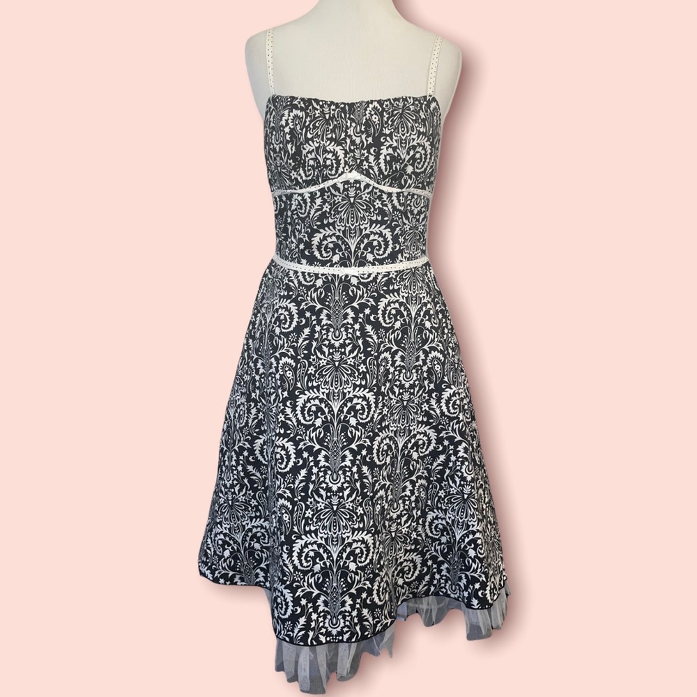 Ruby Rox Fit & Flare Retro Summer Dress - Picture 3 of 8